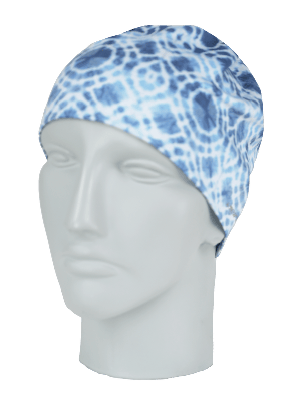 Left corner shot of Litewave50 Adventure Cap in blue and white pattern on mannequin head